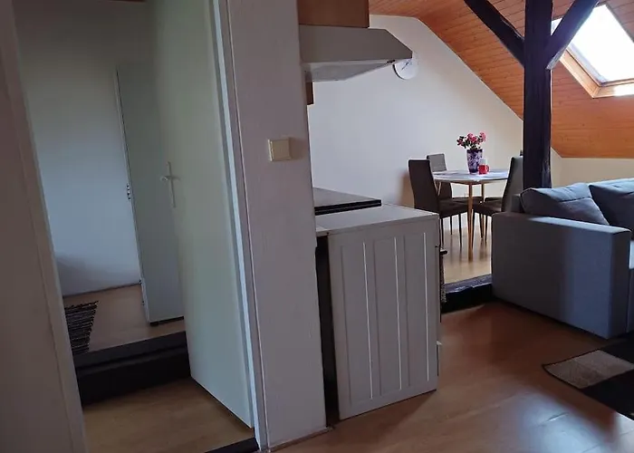 Zukalka 2kk Apartman *